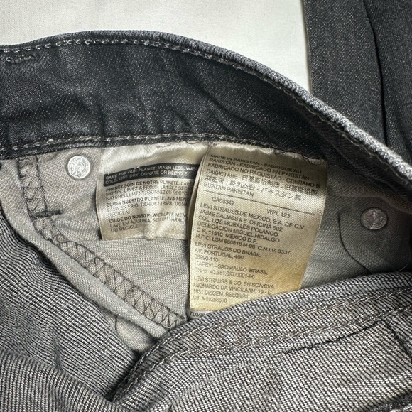 Mens Vintage Levi Black Jeans 559 Relaxed Straight Fit - Picture 9 of 9